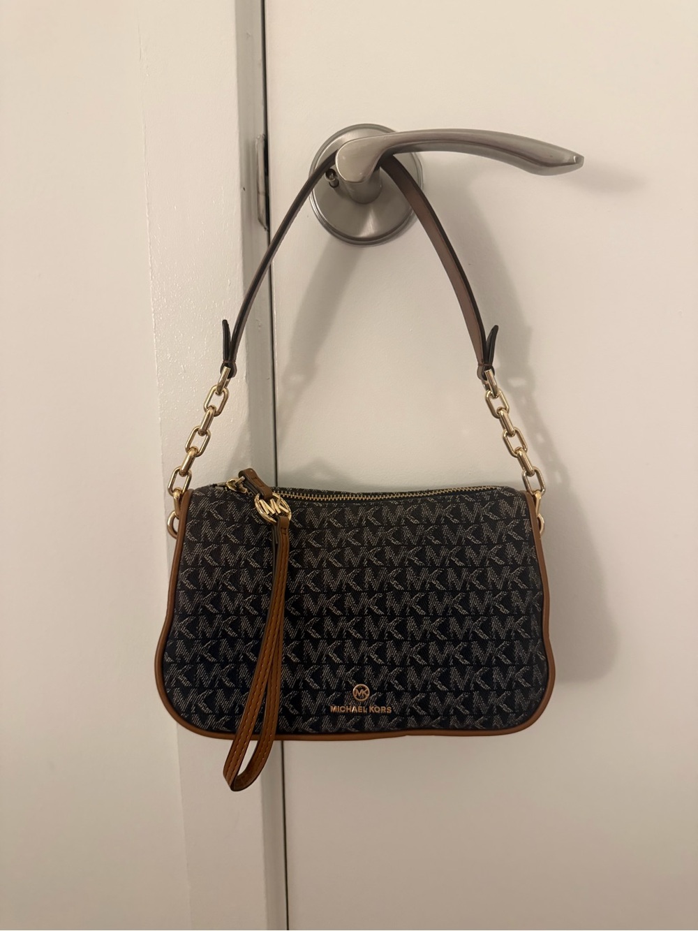 Michael Kors Logo Print Shoulder bag